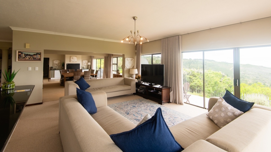 4 Bedroom Property for Sale in Groot Brakrivier Central Western Cape